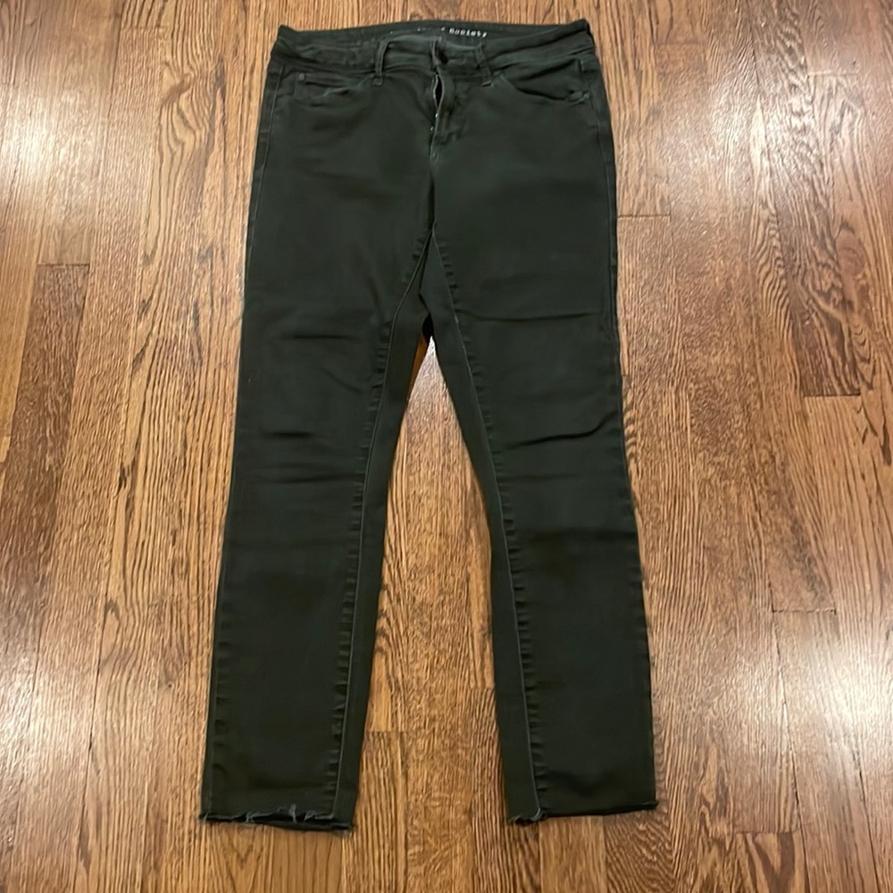 Articles of Society army green stretchy skinny raw hem jeans size 27